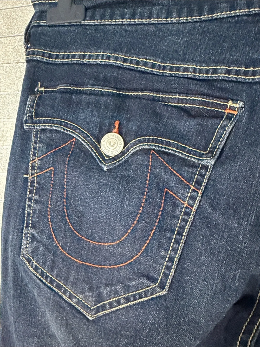 True Religion 34 Slim Straight Jeans in Dark Indigo